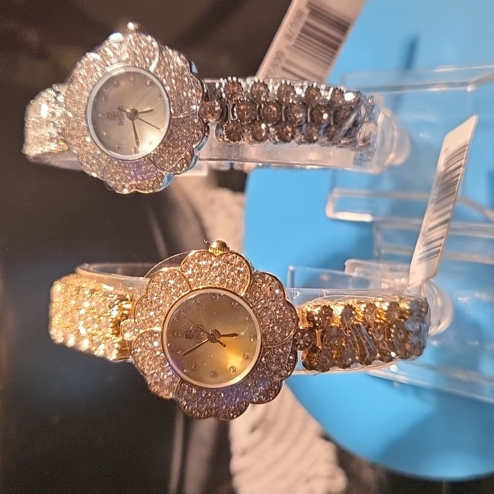 Invicta x Montres Prestige Sparkle Flower Stainless Steel Gold Watch NIB